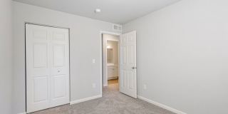 934 Maple Avenue Gallery 21