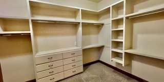 Beautiful Pet-Friendly Home on Green Springs Golf Course Gallery 17