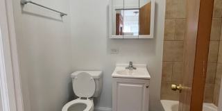 1931 E 71st St Gallery 14