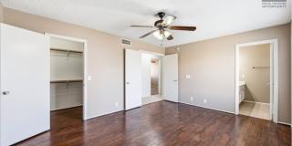 7202 West Corrine Drive Gallery 24