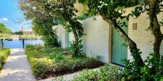 Awesome Location and Beautifully Fully Renovated Townhomes! Gallery 1