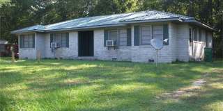 TWO BEDROOM, ONE BATH DUPLEX Gallery 1