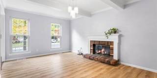 2807 FALLING BROOK Gallery 16