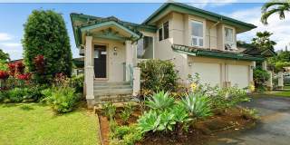 Furnished 3 Bedroom 3 Bath Condo Gallery 1