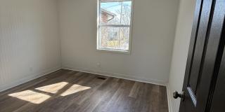 561 Singer Drive - B Gallery 45