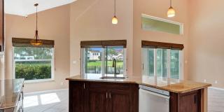 Amazing 4 Bedroom, 3 Bath home plus large 21'x11' loft located in Parkland Isles! Gallery 82