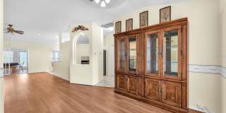 2332 Towering Oaks Circle Gallery 4