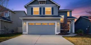 Beautiful 3bd/2.5ba + Bonus Room in SE Boise! Gallery 1