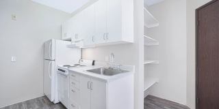 Whispering Fountains Lakewood - Senior Housing Gallery 24