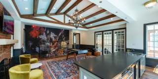 Fairfax Square Gallery 16