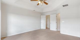 22653 VIENNA GREEN Terrace Gallery 22
