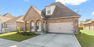 4 Bedroom House In Hunters Trace!Available July 2025 Gallery 1