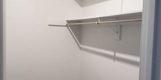 Riverfalls Tower Apartments Gallery 34