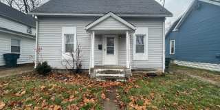 AVAILABLE NOW! Close to Campus Gallery 15