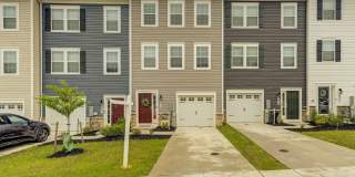 5059 SILVER OAK Drive Gallery 1