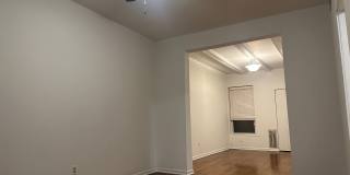 Beautiful 1 Bed Apartment in North Center/ Ravenswood Area Available September 1st Gallery 24