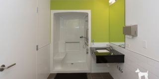 Shoreland Apartments Gallery 11