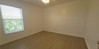 1010 SE 12th Terrace Gallery 15