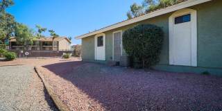2/2 condo in the heart of Sunnyslope Gallery 13