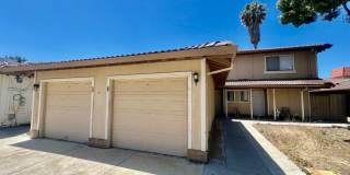Duplex available in Little Saigon! Gallery 1