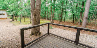 Charming 4 bedroom, 3 bathroom with lots of outdoor living space. Gallery 31