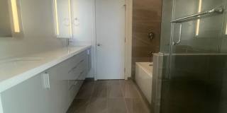 Brand New Three Bedroom Townhouse Gallery 10