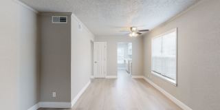 Cabana Courtyard Gallery 14