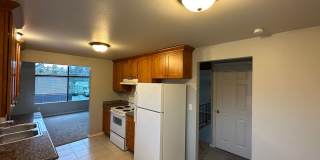 Charming 3 Bed 2 Bath Home with 2-Car Garage in Maple Leaf Gallery 8