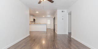 221 E Craig Pl Gallery 6