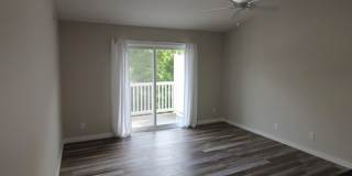 Cozy 2 Bedroom 2 Bath Condo in Iowa City! Gallery 4