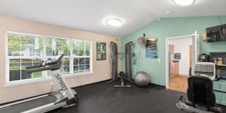 Eight Towncenter Gallery 17