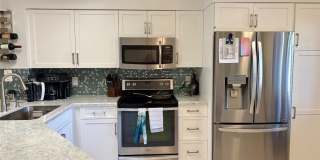 2112 S Cypress Bend Dr Gallery 1