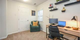 201 Frank Drive Gallery 22