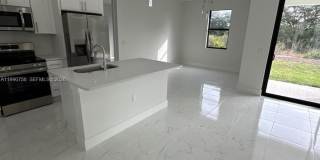 4624 Connie Ave N Gallery 6