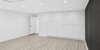 5270 Sepulveda Boulevard Gallery 24