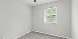 Summer Special! Updated 3BR Townhome with Basement + $250 Off First Month’s Rent Gallery 14