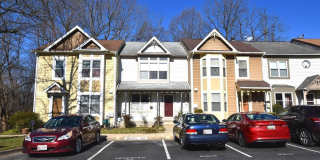 2867 SCHOOLHOUSE CIR Gallery 1