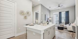 Atwater - Apartments & Townhomes Gallery 7