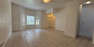 1944 SE 24th Ter Gallery 5