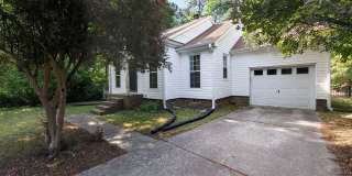 Charming 2BR House in Raleigh Gallery 33