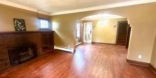 Charming 3 Bedroom Single Family Home Available Now!! Gallery 4