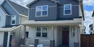 New Construction in Tigard: 4 Bedrooms and Near Park Gallery 1