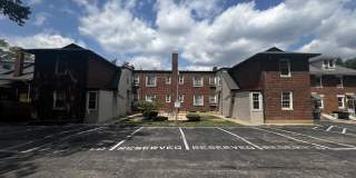 Cincinnati Premier Living Gallery 46