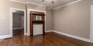 1512 Indianola Ave Gallery 7