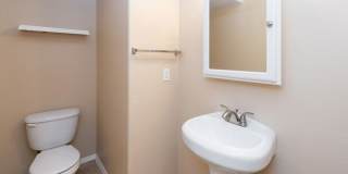 3Bd/2.5Ba in a Well-Liked Bethany Neighborhood ~ Washer/Dryer Included with 2 Car Garage and Fenced Yard!!!! Gallery 15