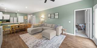 Spacious 4-Bedroom Home Near Fort Stewart with Open Floor Plan & Large Backyard Spacious 4-Bedroom Home Near Fort Stewart with Open Floor Plan & Large Backyard Gallery 10