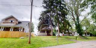 Coming Soon- large 3 bedroom near high school and park Gallery 1