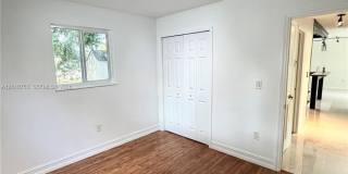 6472 Johnson St Gallery 10