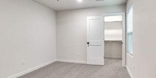 Brand New Duplexes Downtown Edmond Gallery 40