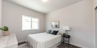 FULLY FURNISHED 3 Bed Luxury End Unit Townhome backs to Nature Gallery 30